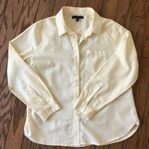 🌴  Banana Republic button down 8 petite